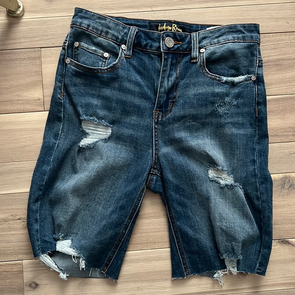 Bermuda denim size 7 distressed shorts summer short